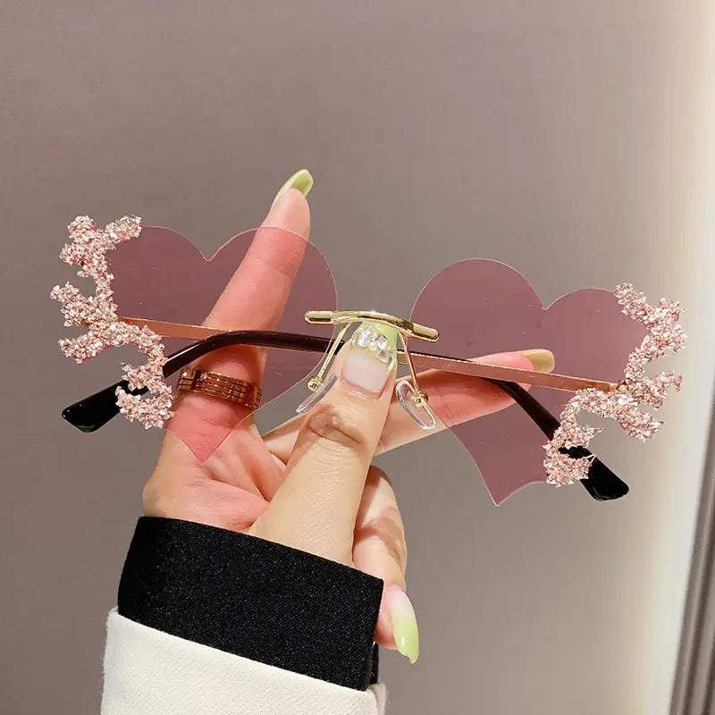 Lillian Heart Sunglasses