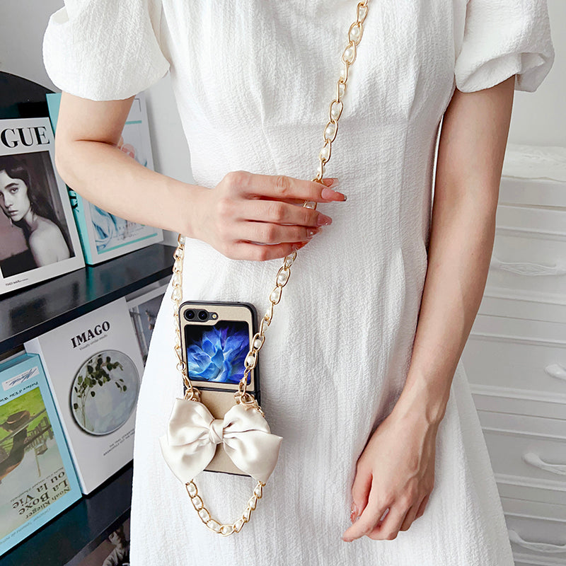 Luxury White Bow Z Flip 5 Case