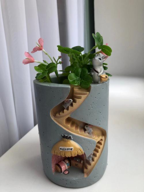Animal Home Pot