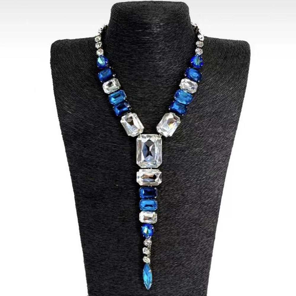 Queen Luxury Crystal Blue Necklace
