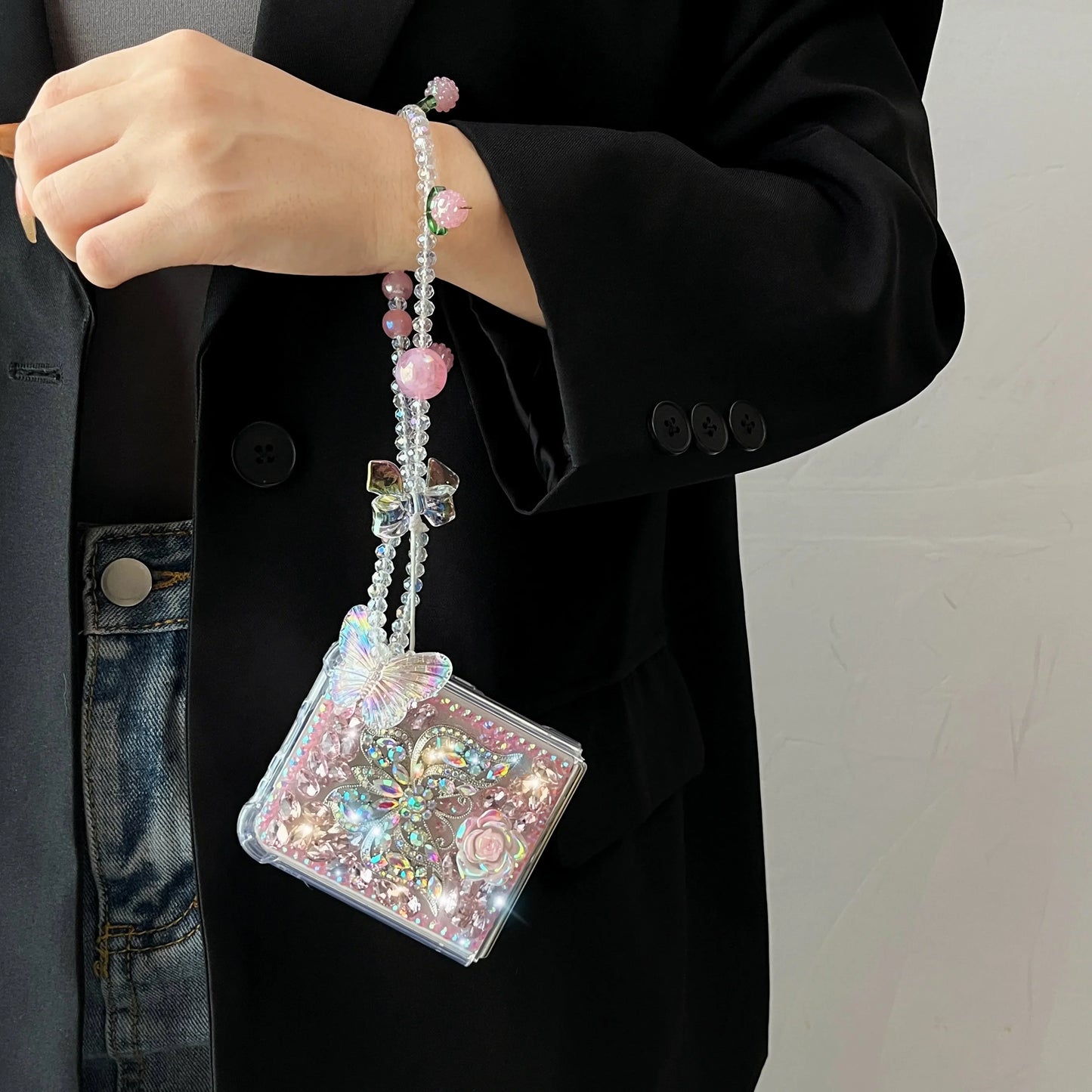 Luxury Butterfly Rhinestone Z flip 5 Case