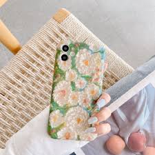 Luxury Floral Green Pearl Chain Case