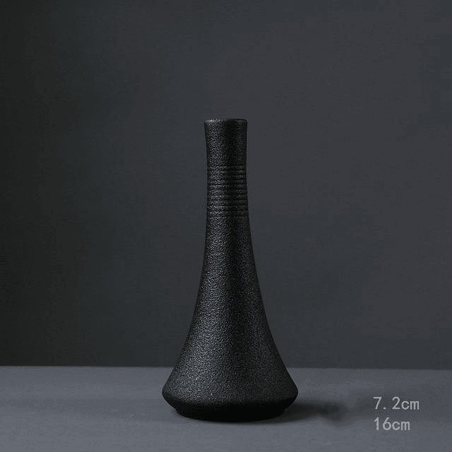 Black Ceremic Vase