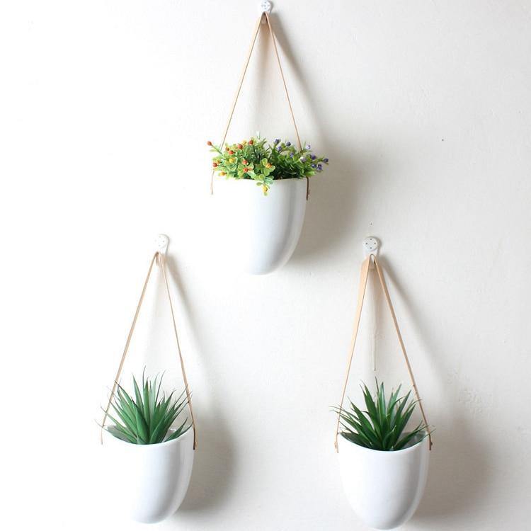 Round Hanging Planters