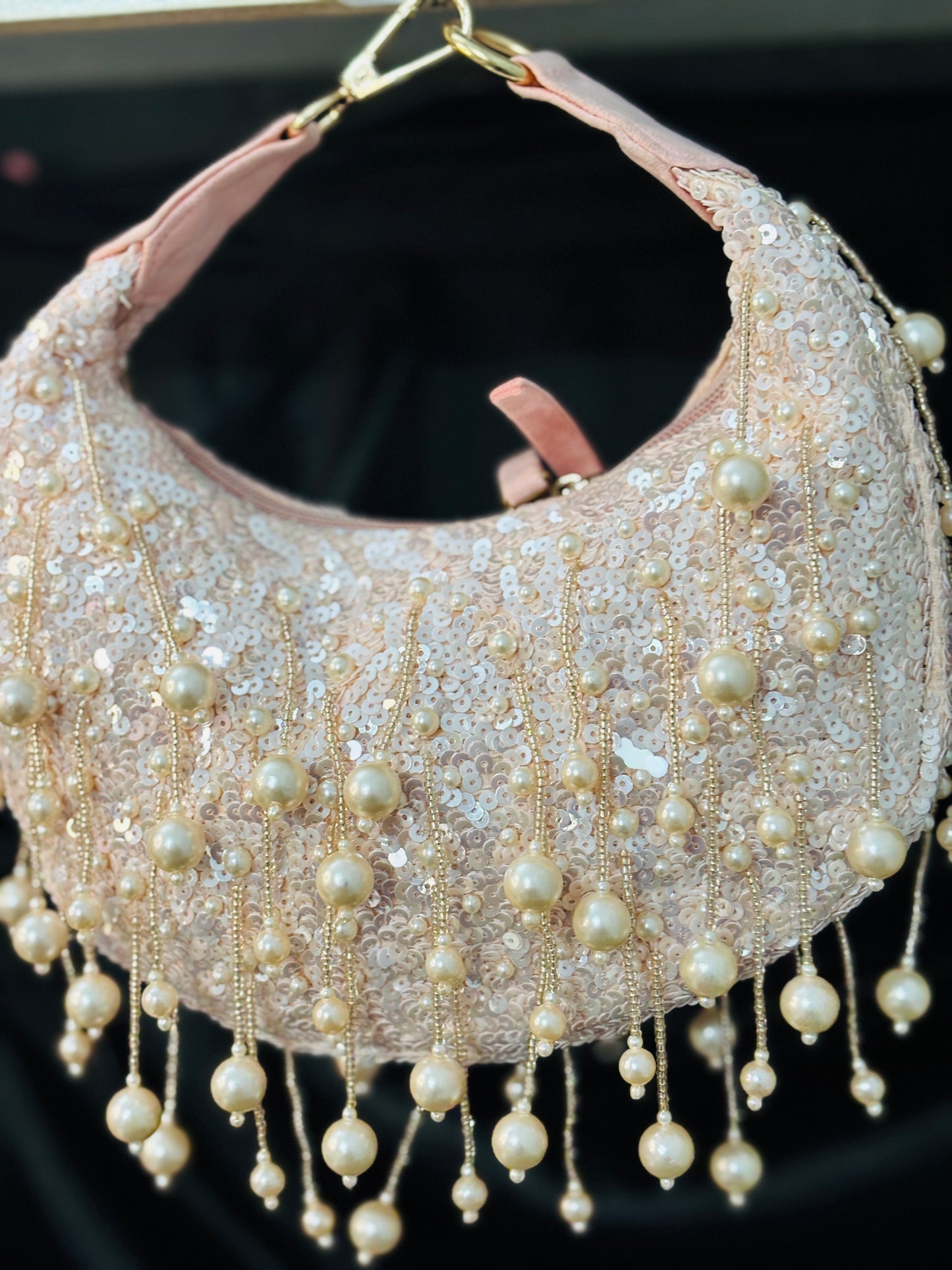 Daisy pearl handbag