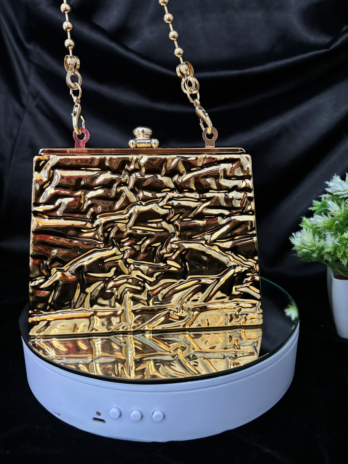 Luxe Wave Golden Clutch