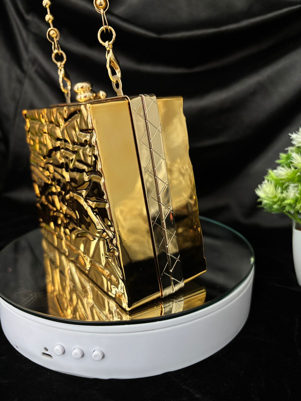 Luxe Wave Golden Clutch