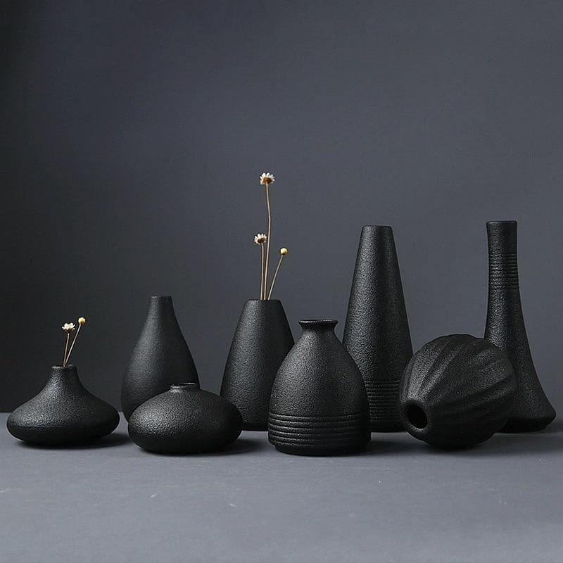 Black Ceremic Vase